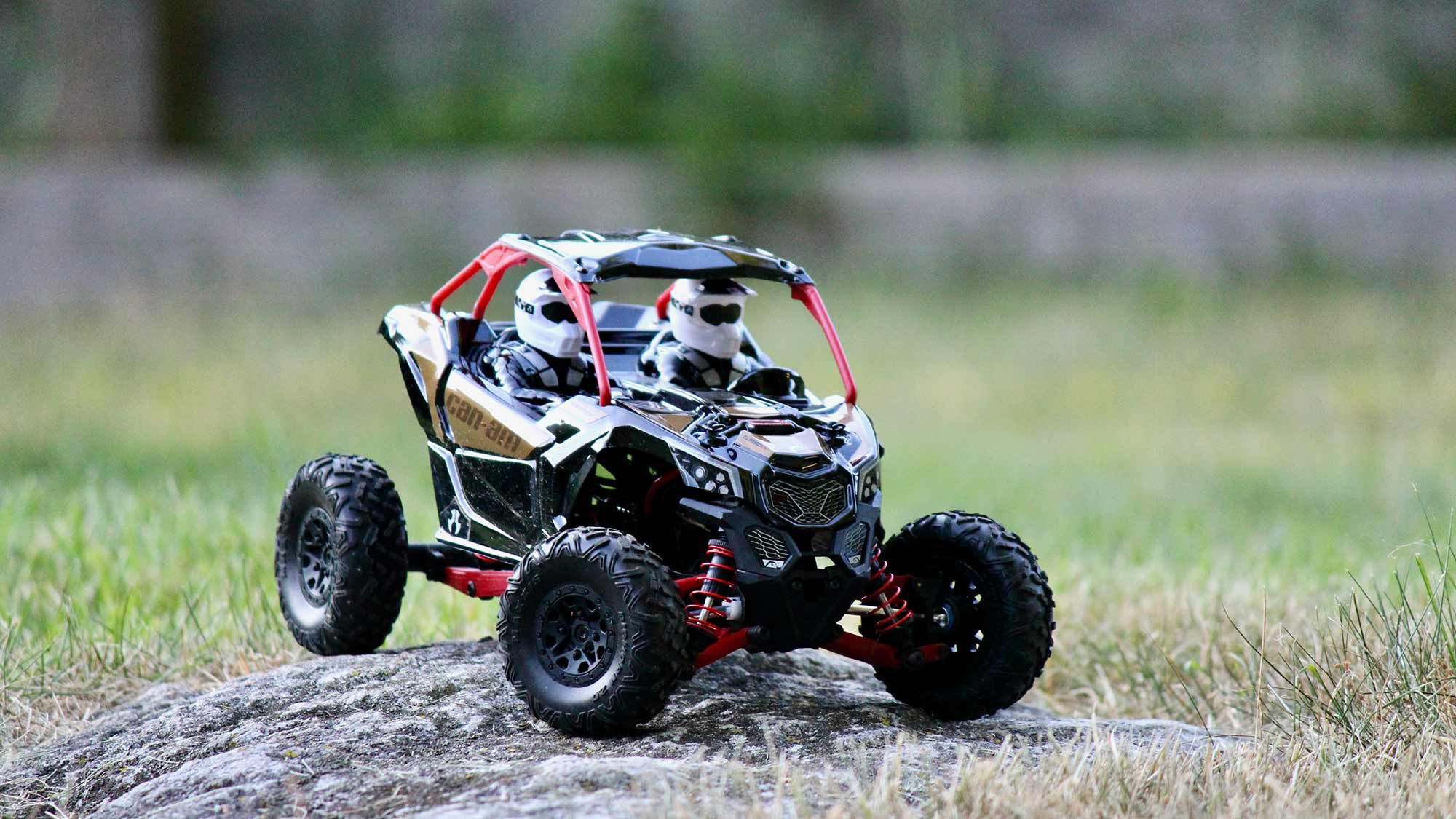 Got this axial yeti jr canam maverick for my trailer and it's