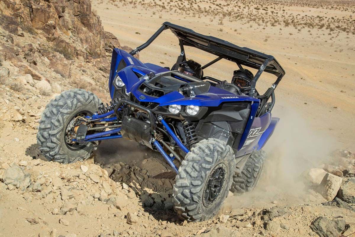 Good Guy UTV Driver Sacrifices His Can-Am to Stop Another Rolling